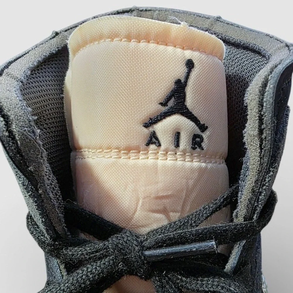 Nike Air Jordan 1 Men's Size 11‎ Mid SE Craft Olive Green Grey high tops Jumpman